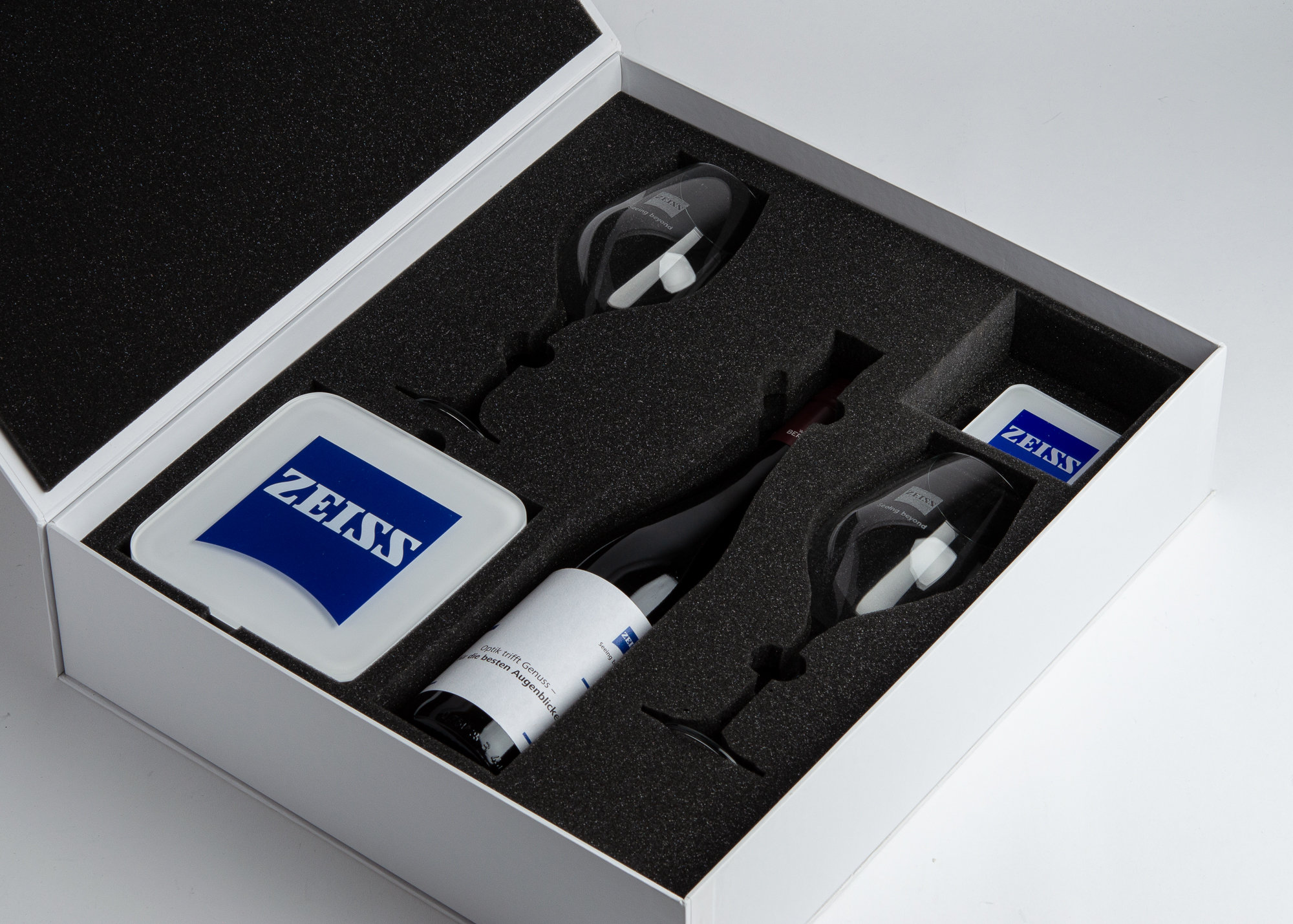 Personalisierte Magnetbox mit passgenauem Inlay